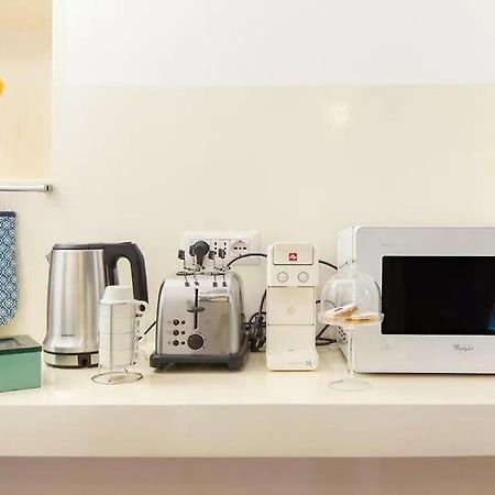 Piazza Martiri Flat Apartment Cagliari Bagian luar foto
