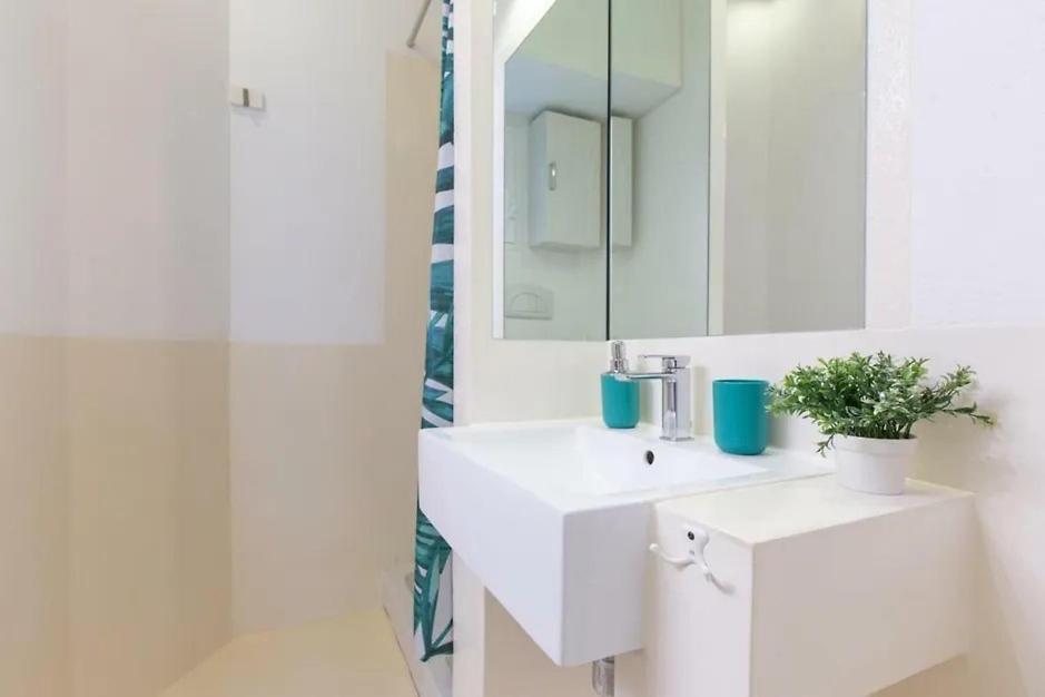 Piazza Martiri Flat Apartment Cagliari Bagian luar foto